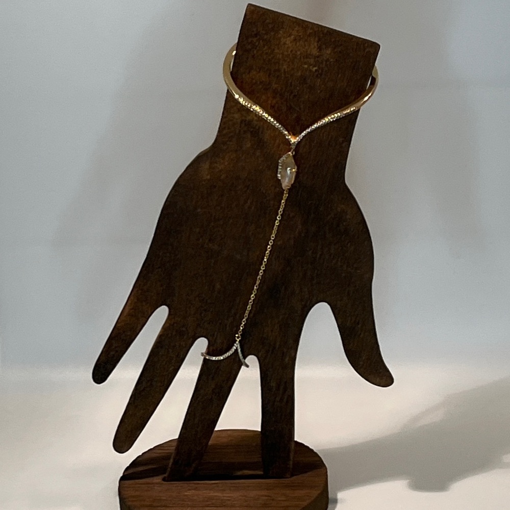 Hand Chain  Bracelet with Crystal Accent - Picture 7 of 8